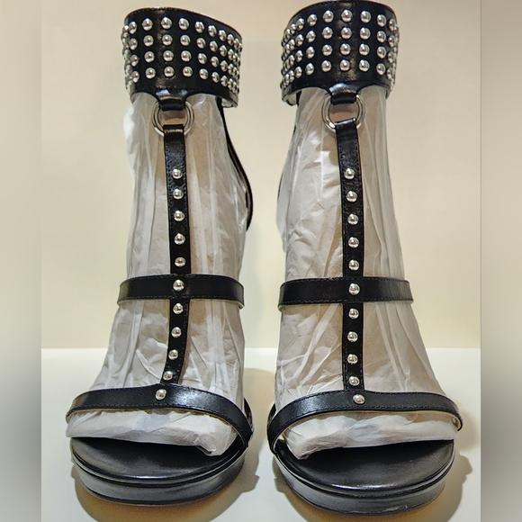 Michael Kors Gladiator Sandals - Picture 2 of 7